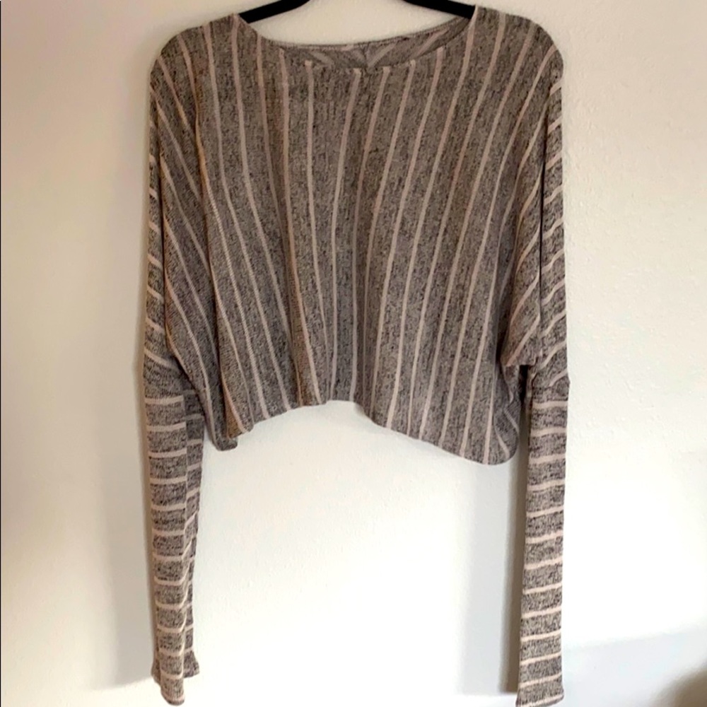 Crop knitted striped shirt